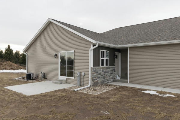 805 GREEN PASTURE TRL, PLOVER, WI 54467, photo 2 of 34