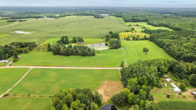 10498 E SAUMER RD, ROSHOLT, WI 54473, photo 2 of 20